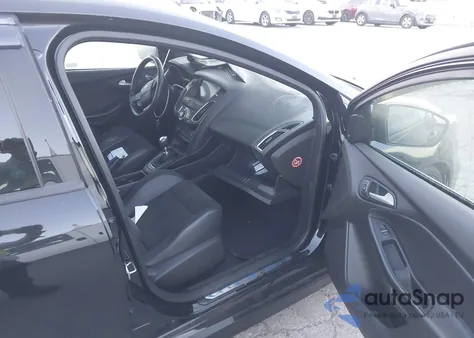 2017 Ford Focus Rs из США, поврежденный, VIN WF0DP3TH3H4119856